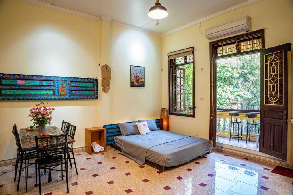 Apartment Privatehouse'sartistbrkitchenbalconyoldquarter Hanoi