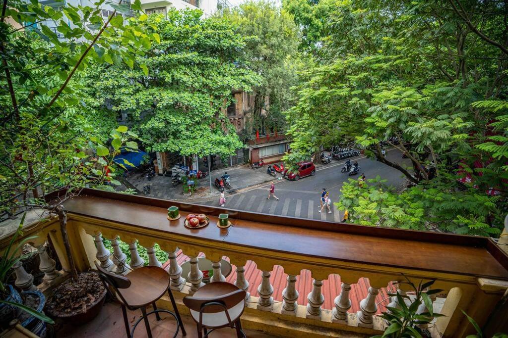 Privatehouse'sartistbrkitchenbalconyoldquarter Apartment